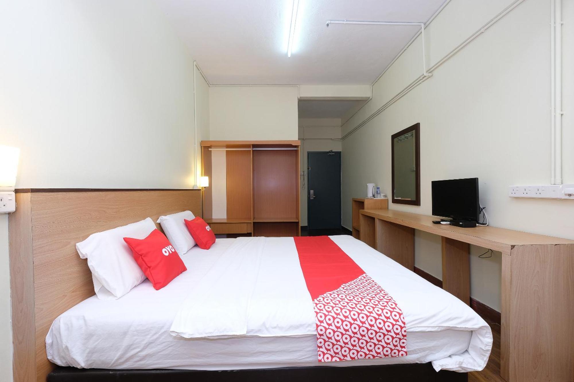 Hotel Oyo 1105 75